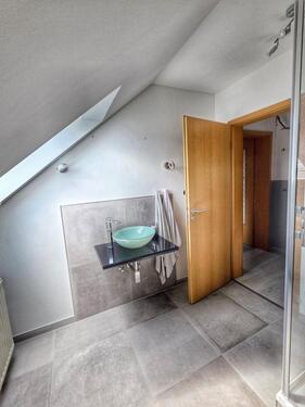 Foto - Dachgeschosswohnung - 570,00 EUR Kaltmiete,