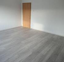Große sehr helle moderne zentral gelegene 3 Zimmer-Wohnung mit Badewanne und Balkon! - Hameln