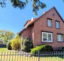 2-Familienhaus 911 m² Grdst. in GarbsenOsterwald provisionsfrei