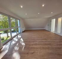 Exklusive, frisch sanierte 3-ZKB, Gartenterr. & Garage in Toplage - Siegen