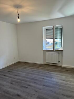 Foto - zwei Zimmer in einer Wohnung zu vermieten
