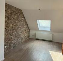 Wunderschöne 2 Zimmer 80qm Dachgeschoss Wohnung 5min von der Inne - Osnabrück