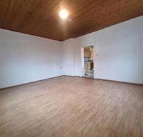 Vermiete große 120qm 4Zimmer Wohnung - Frauenau