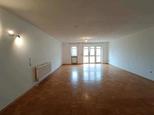 Foto - Großes helles 1 Zimmer Apartment 94469 Deggendorf