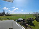 Foto - Frisch Renoviert: Wohnen im Grünen! Charmante 3-Wohnung mit Balkon und wunderbaren Ausblick
