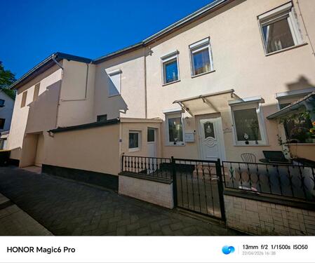 Foto - Kleines Haus in Andernach - 235.000,00&nbsp;EUR Kaufpreis, ca.&nbsp; 120,00&nbsp;m&sup2;
