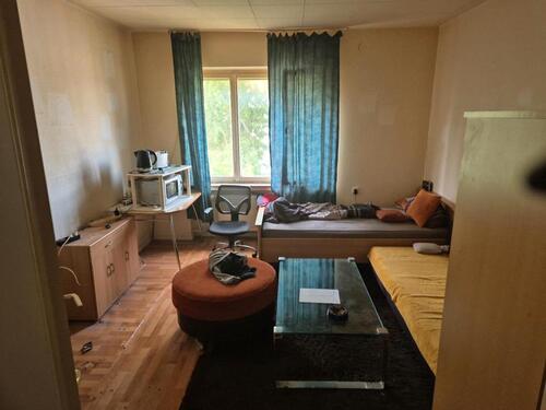 Foto - Zimmer zu Vermieten - 350,00 EUR Kaltmiete,