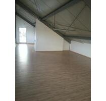 Helles, sonniges Büro- Praxis- Atelier Bahnhofsnähe VaihingenE - Vaihingen an der Enz