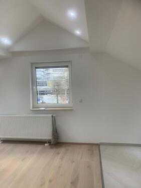 Foto - 2,5 Zimmer DG-Wohnung in Traunreut