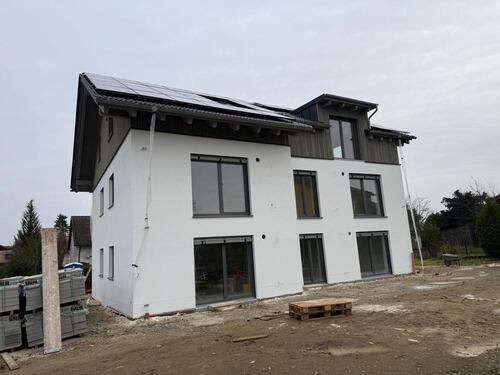Foto - Moderne Dachgeschosswohnung mit großer Dachterrasse