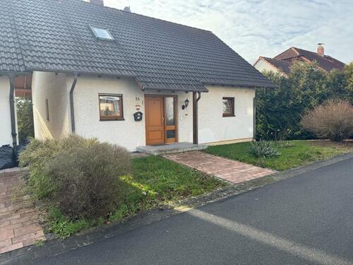 Foto - Niedrigenergie Einfamilienhaus - 1.790,00&nbsp;EUR Kaltmiete, ca.&nbsp; 180,00&nbsp;m&sup2;