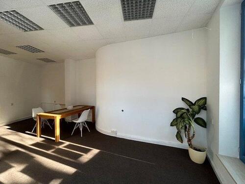 Foto - flexibler Arbeitsplatz - 300,00&nbsp;EUR Kaltmiete, ca.&nbsp; 35,00&nbsp;m&sup2;