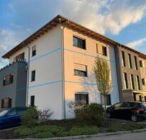 Hochwertig 3-Zimmer-Wohnung im 1. Obergeschoss Aufzug, Tiefgarage - Gottfrieding