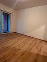 Foto - Haus mit großem Garten - 1.300,00 EUR Kaltmiete,