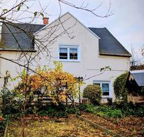 Zweifamilienhaus in Mittweida - 85.000,00 EUR Kaufpreis, in Mittweida (PLZ: 09648)