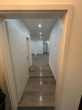 Foto - Mietwohnung 1000 € (Kalt) - 1.350,00&nbsp;EUR Kaltmiete, ca.&nbsp; 80,00&nbsp;m&sup2;