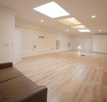 Seminarraum mit Spiegel, Yoga, Pilates, Therapie, Theater, Film - Köln Lindenthal