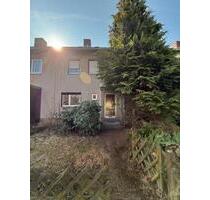 Geräumiges Reihenhaus mit Garten und Garage zu verkaufen - Braunschweig Heidberg-Melverode