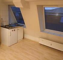 Frisch renovierte 1 Zimmerwohnung in der Ernst-Reuter-Str. 4, Wü - Würzburg Dürrbachau Frisch renovierte 1 Zimmerwohnung in der Ernst-Reuter-Str. 4, Wü - Würzburg Dürrbachau