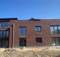 Hochwertige, moderne 23-Zimmer-Wohnung mit BalkonTerrasse in Stade