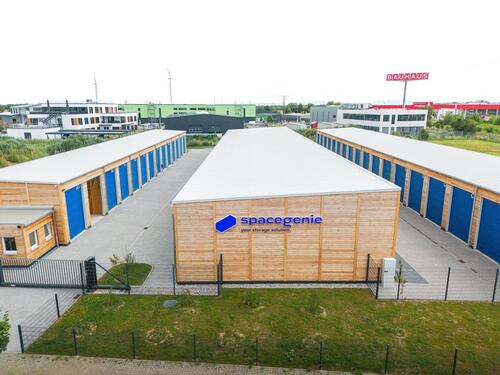 Foto - Neue moderne Garagen und Lagerflächen in Haßloch zu vermieten (mit Parkplätzen und guter Anbindung)