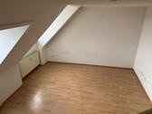 Foto - WG mit 2-Zimmer-Maisonette-Whg für Wohngemeinschaft. Auf Wunsch mit Duplexparker