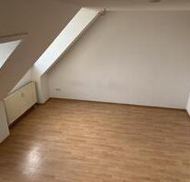 WG mit 2-Zimmer-Maisonette-Whg für Wohngemeinschaft. Auf Wunsch mit Duplexparker - Fürth Südstadt