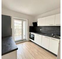 NEU! Tolle & stilvolle 2-Zimmer-Wohnung mit Balkon, EBK & Aufzug - Leipzig Mitte