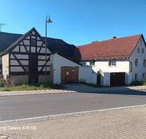 Vierseiten Hof Renovierung und Sanierung bedürftig - Berga/Elster