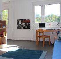 Helles, voll möbliertes 1-Zimmer-Apartment | All-inclusive-Miete - Jena Lobeda-Altstadt