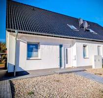 Doppelhaushälfte mit Garten - 1.300,00 EUR Kaltmiete, in Güstrow (PLZ: 18273)
