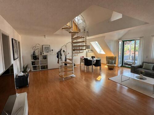 Foto - Wohnen mit Weitblick – 140 m² Maisonette mit Galerie & Westbalkon