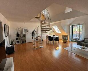 Wohnen mit Weitblick – 140 m² Maisonette mit Galerie & Westbalkon - Kaufbeuren