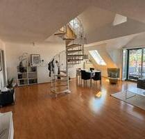 Wohnen mit Weitblick – 140 m² Maisonette mit Galerie & Westbalkon - Kaufbeuren