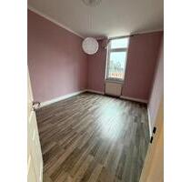 3 Zimmer Wohnung mit 2 Balkonen zu Vermieten - Wiesbaden Klarenthal