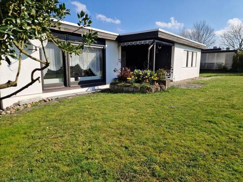 Foto - Einfamilienbungalow in Aichwald-Lobenrot