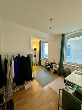 Foto - Zentrale und gepflegte Wohnung nahe TU Braunschweig - Bushalteste