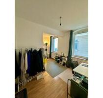 Zentrale und gepflegte Wohnung nahe TU Braunschweig - Bushalteste