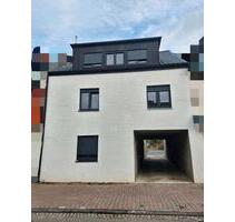 Mehrfamilienhaus mit 4 WE - 850.000,00 EUR Kaufpreis, ca.  300,00 m² in Alsdorf (PLZ: 52477)