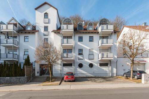 Foto - PKW-Stellplätze in der Innstraße!