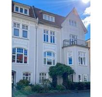 Altbaucharm in bester Lage – 2-Zimmer-Wohnung mit Wintergarten im Dobbenviertel zu vermieten! - Oldenburg