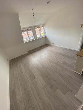 Foto - 2 Zimmer Dachgeschoßwohnung zur Miete in Stuttgart