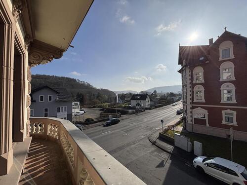 Foto - Attraktives WG-Zimmer im Altbaucharme - lichtdurchflutet und zentral