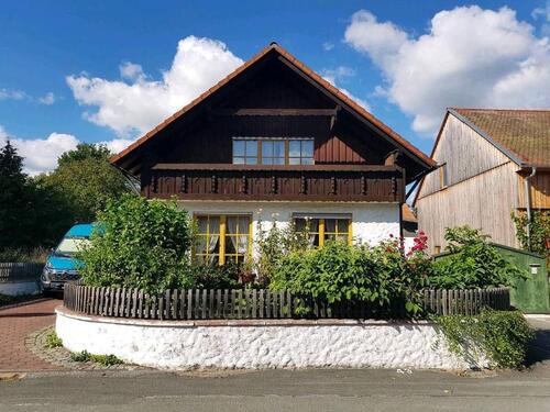 Foto - Charmantes Landhaus für Individualisten zu verkaufen
