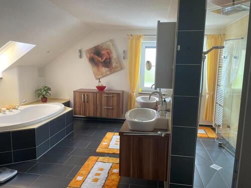 Foto - Einfamilienhaus zum Kaufen in Bernstadt