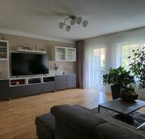 3,5-Zimmer Wohnung mit Terrasse und Garage in Friedrichshafen