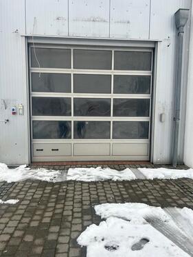 Foto - Gewerbehalle mit 2 Büroräume - 1.500,00&nbsp;EUR Kaltmiete, ca.&nbsp; 130,00&nbsp;m&sup2;