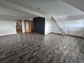 Foto - 78m2 wohnung im 3.OG - 720,00&nbsp;EUR Kaltmiete, ca.&nbsp; 80,00&nbsp;m&sup2;