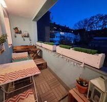 Gepflegte 2-Zimmer Wohnung mit Balkon in Frohnhausen - Essen Stadtbezirk III Gepflegte 2-Zimmer Wohnung mit Balkon in Frohnhausen - Essen Stadtbezirk III