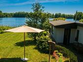 Foto - Ferienhaus am See mit Hund Boot Steg Kamin Schwerin & Ostsee